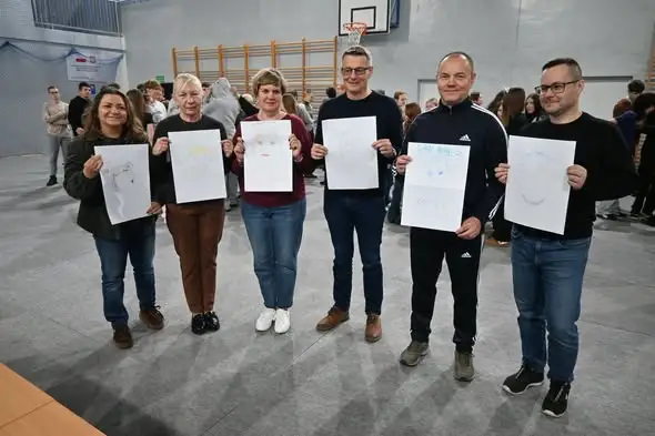 Otrzęsiny klas pierwszych w ZS Kętrzyn – 1Te najlepsza!