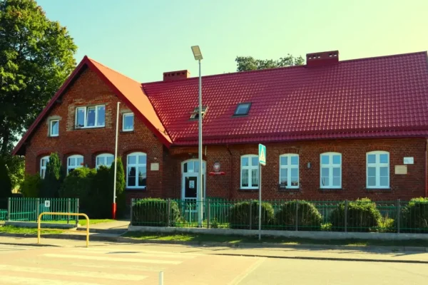 Dzień Chłopaka w szkole pełen uśmiechu i słodkich upominków