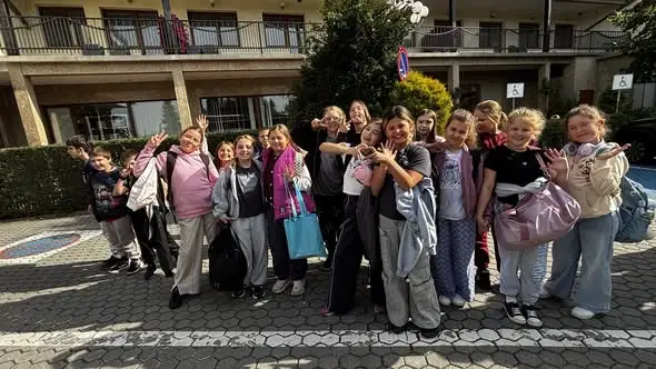 Dzień Chłopaka w Tropikanie – klasy 4c, 5d i 7c świętowały w Mikołajkach