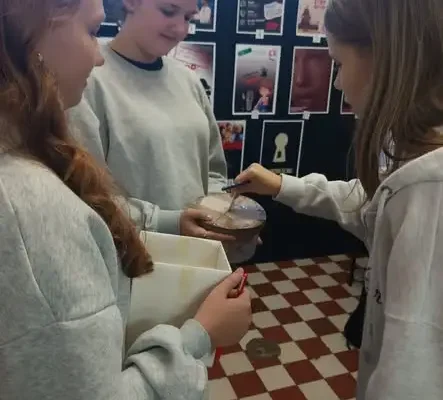 Konkurs „STOP PRZEMOCY RÓWIEŚNICZEJ!” – uczniowie wybrali najlepsze plakaty