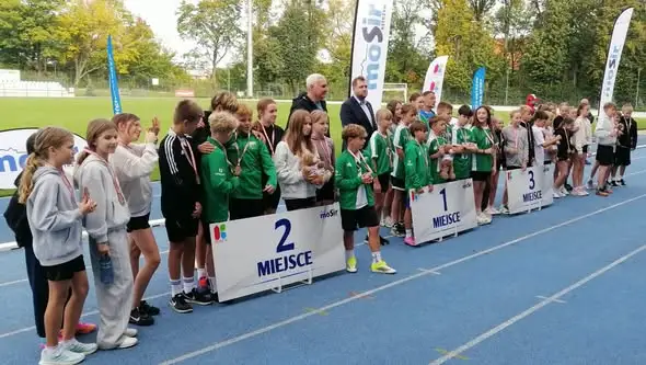 Sztafety lekkoatletyczne „Kętrzyński Niedźwiadek” zakończyły sezon
