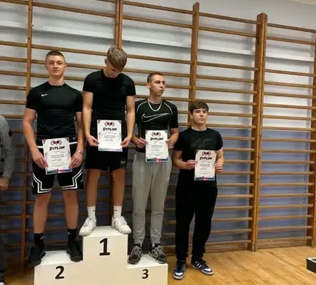 Szkolny turniej tenisa stołowego w Reszlu – znamy zwycięzców!