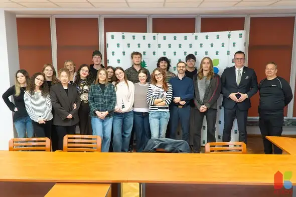 Studenci dziennikarstwa z UG odwiedzili Kętrzyn. Spotkanie z samorządem i wizyta w KCK