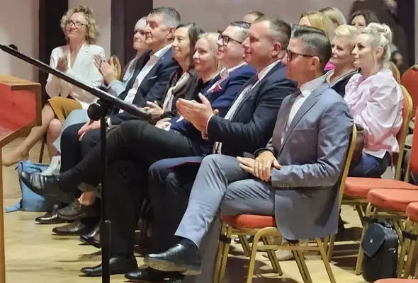 Reszel gościł konferencję szkół promujących zdrowie